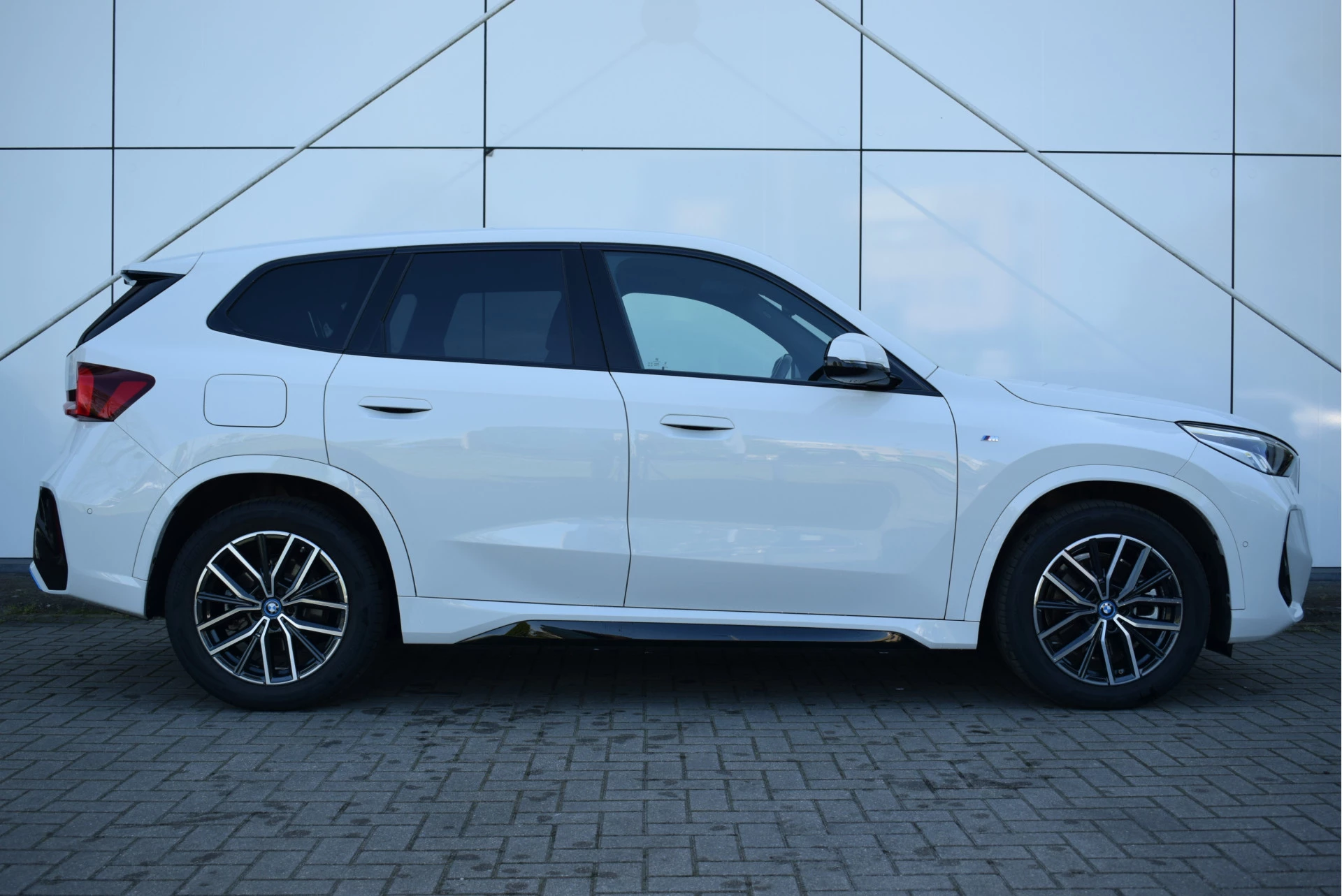 Hoofdafbeelding BMW iX1