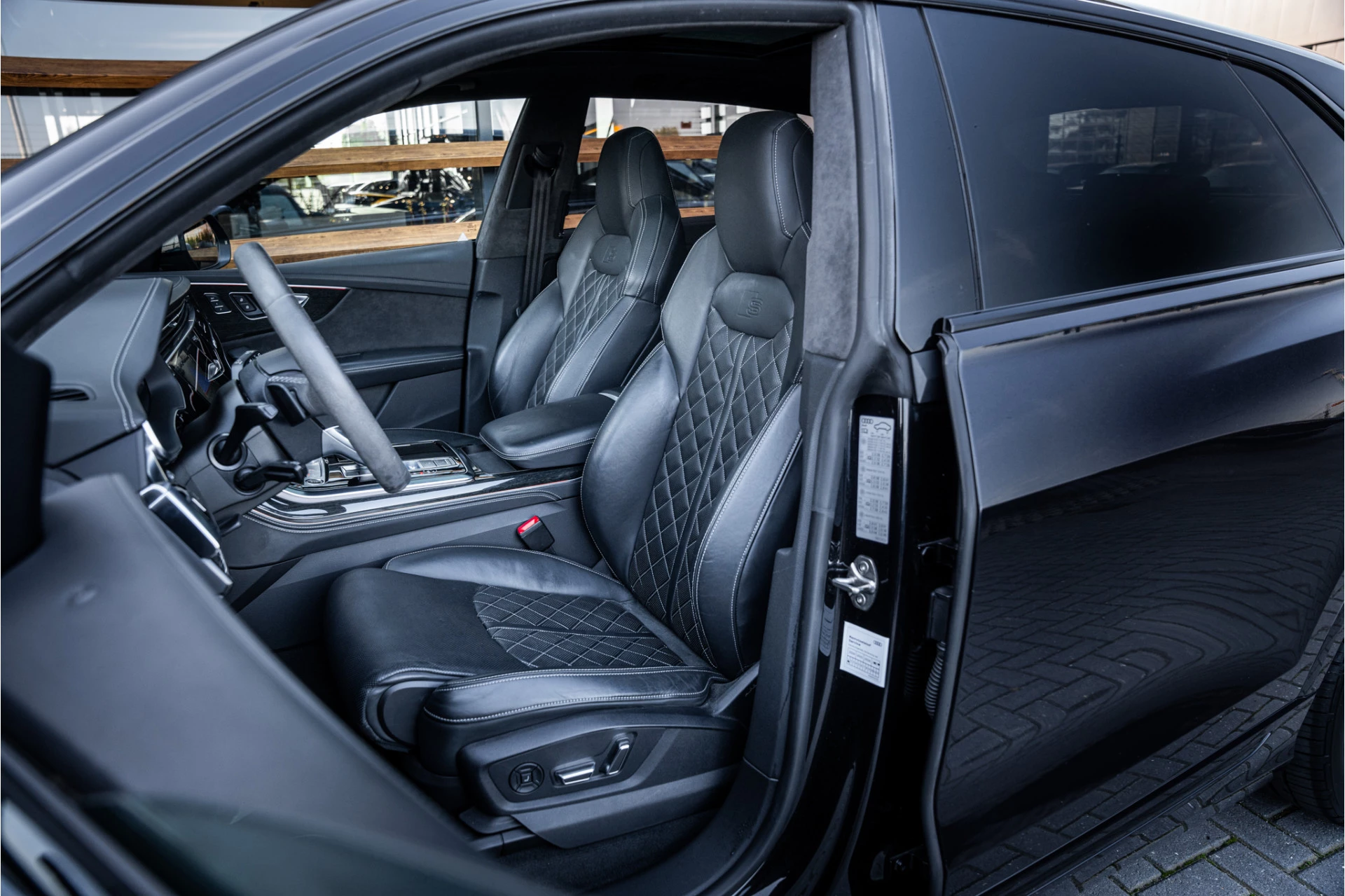 Hoofdafbeelding Audi Q8
