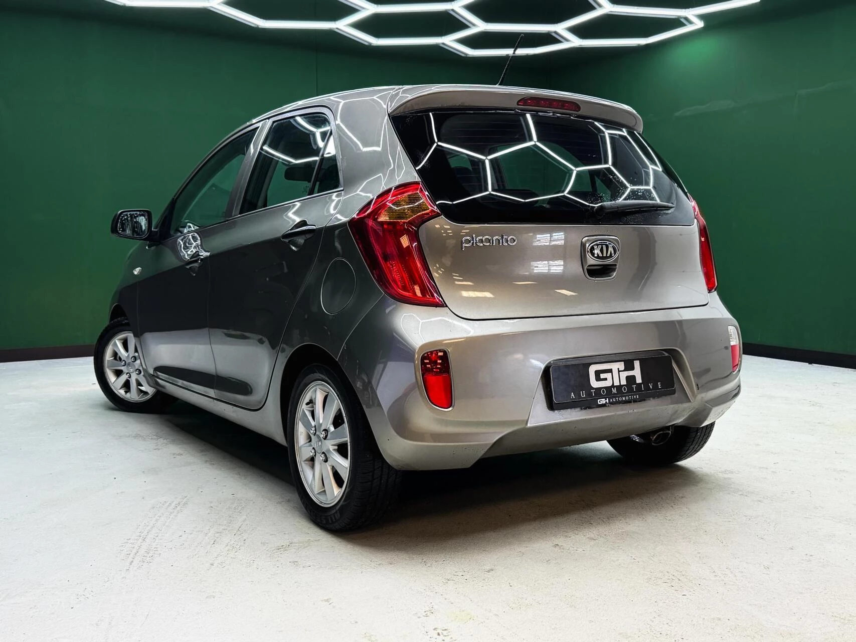 Hoofdafbeelding Kia Picanto