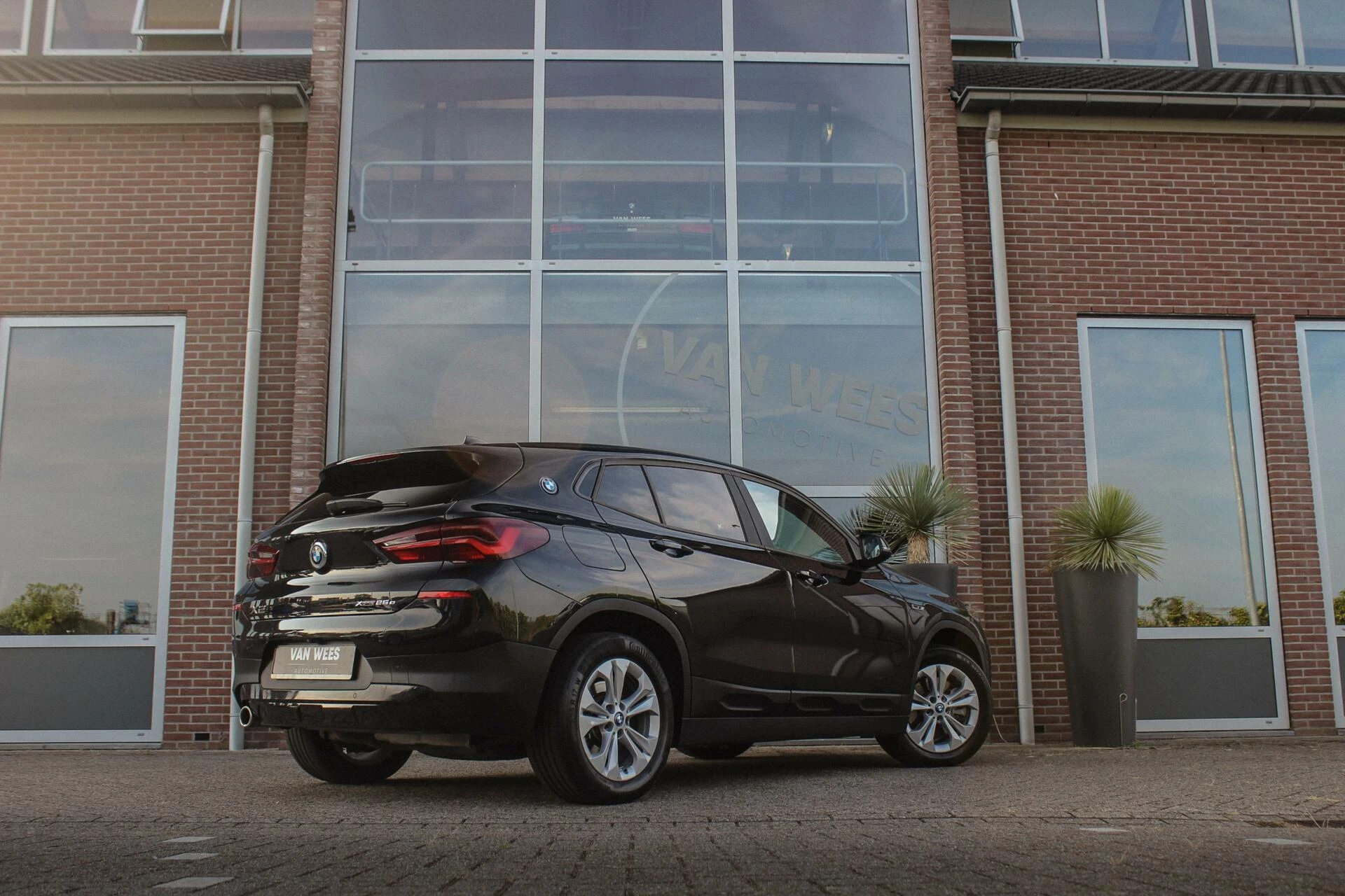 Hoofdafbeelding BMW X2