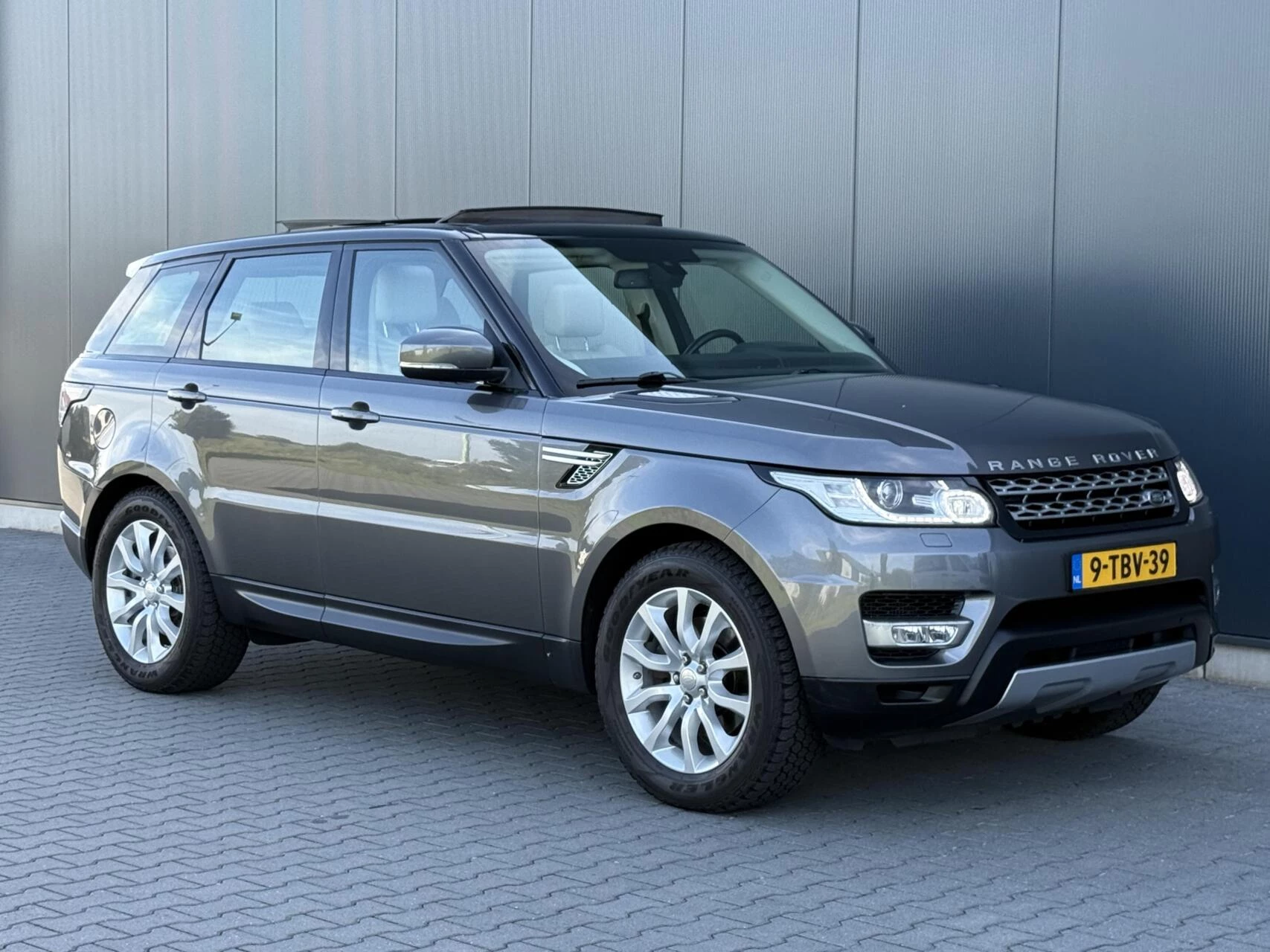 Hoofdafbeelding Land Rover Range Rover Sport