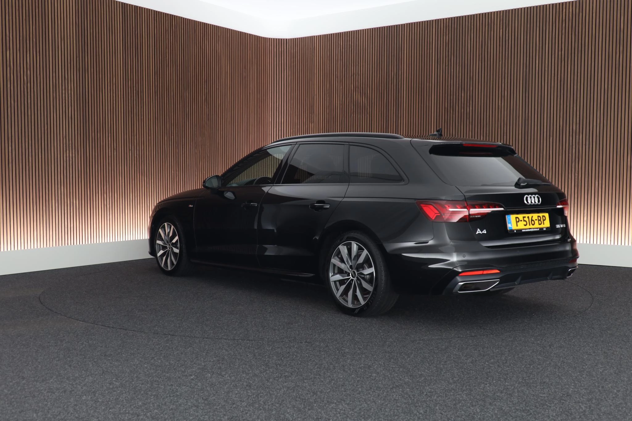 Hoofdafbeelding Audi A4