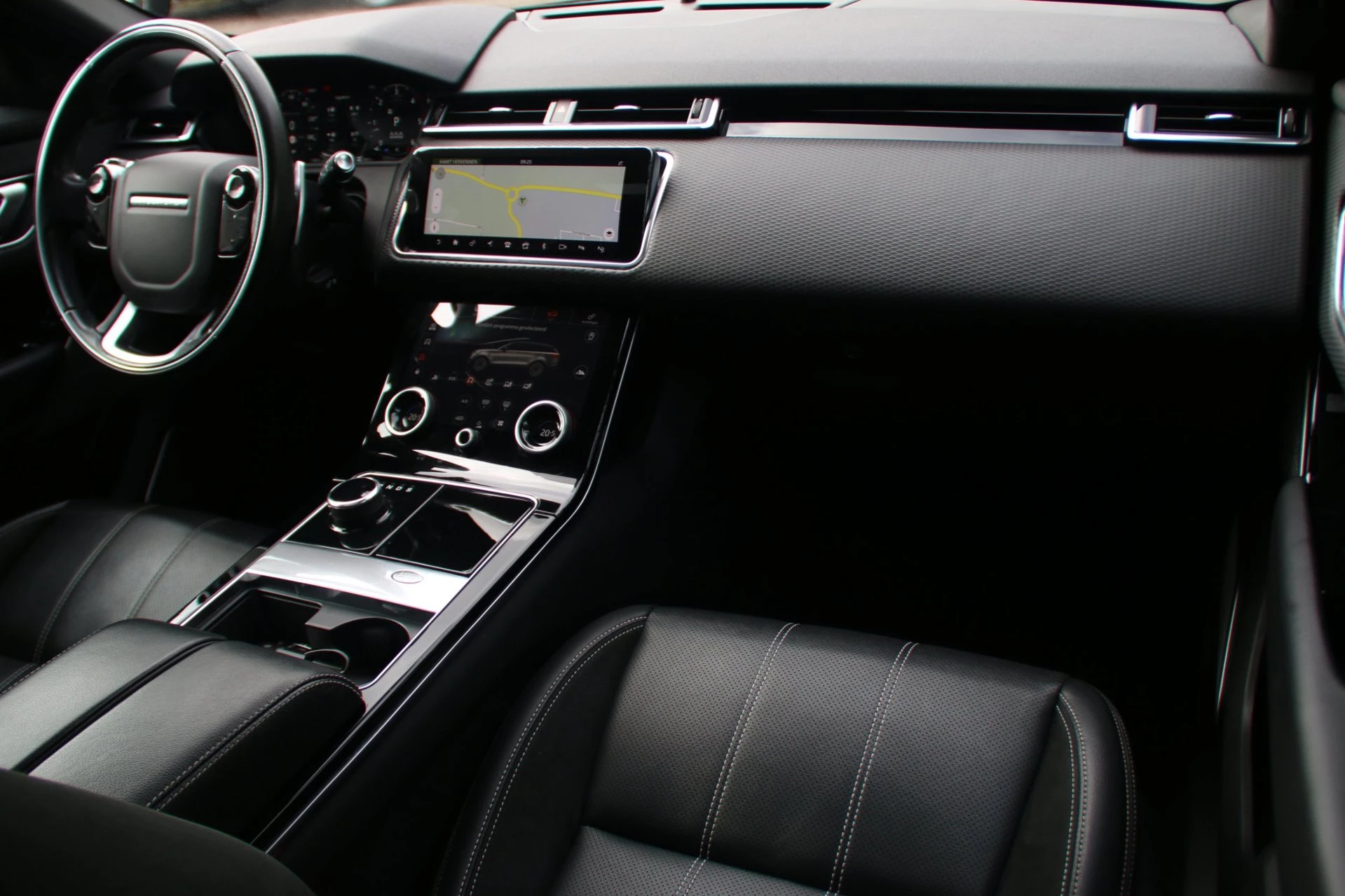 Hoofdafbeelding Land Rover Range Rover Velar