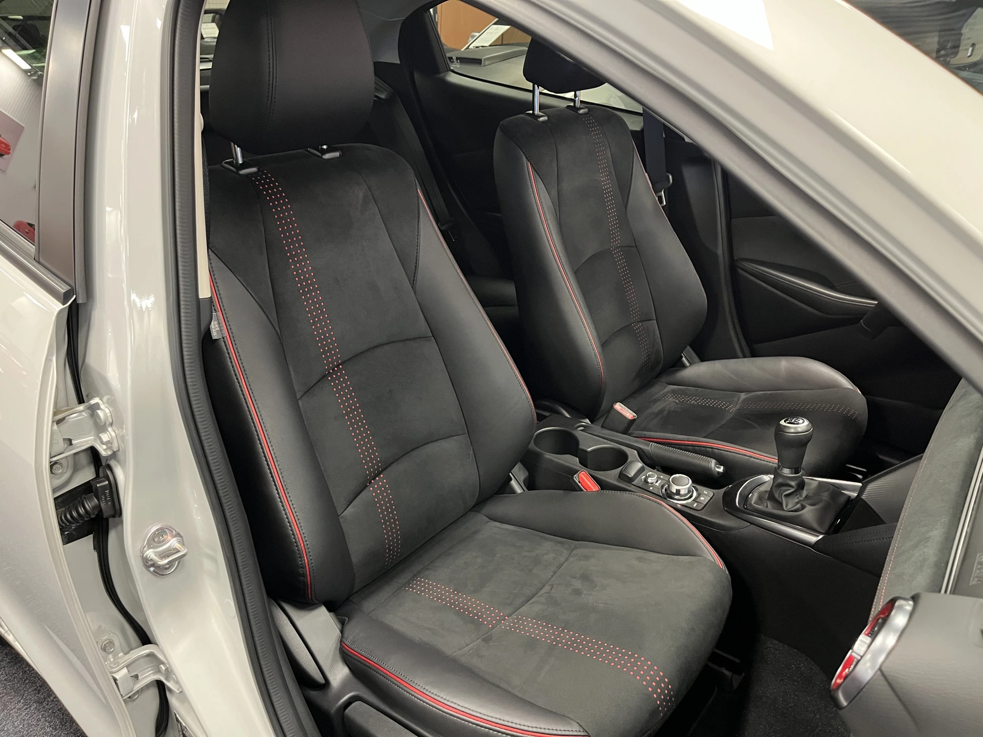 Hoofdafbeelding Mazda 2