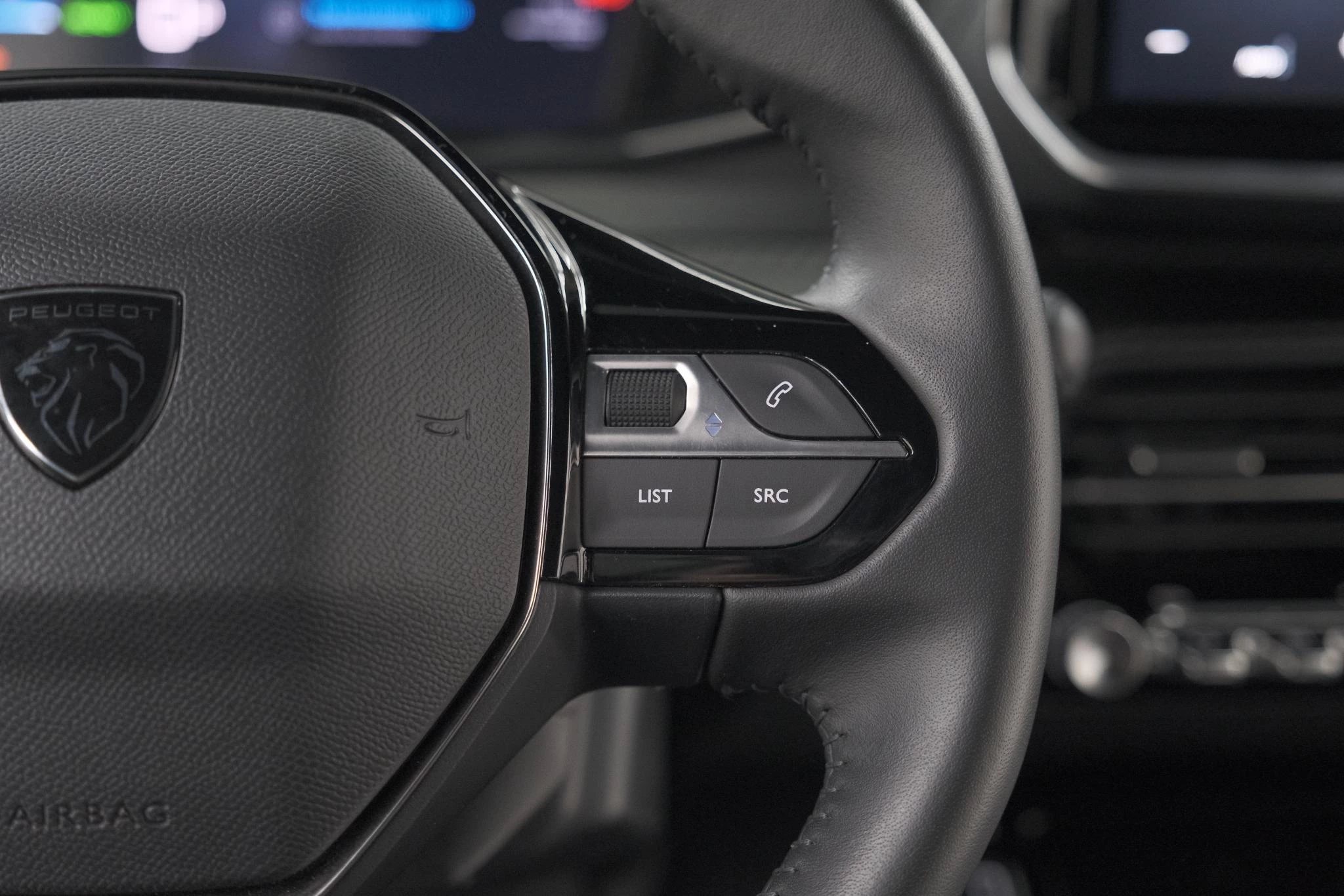 Hoofdafbeelding Peugeot e-2008