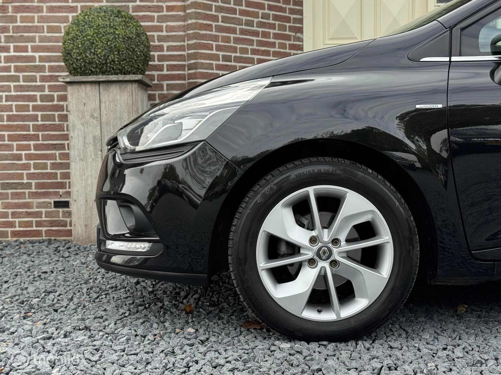 Hoofdafbeelding Renault Clio