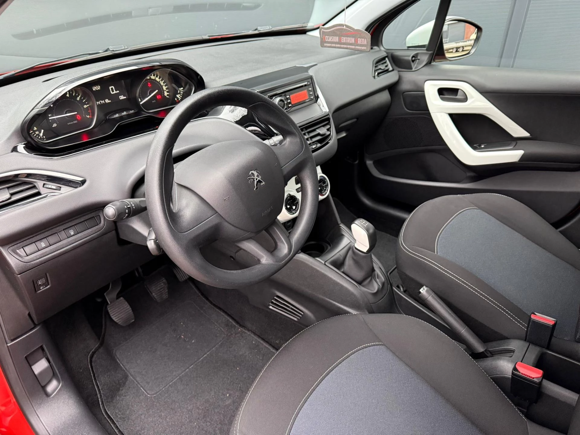 Hoofdafbeelding Peugeot 208