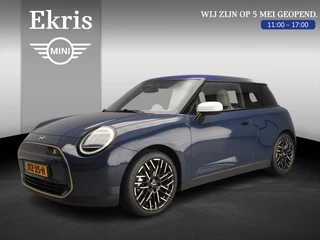 Mini 3-deurs Cooper SE Pakket M / Panoramadak / JCW Sportstoelen / Getint glas / LED / Head-up / Alu 18 inch