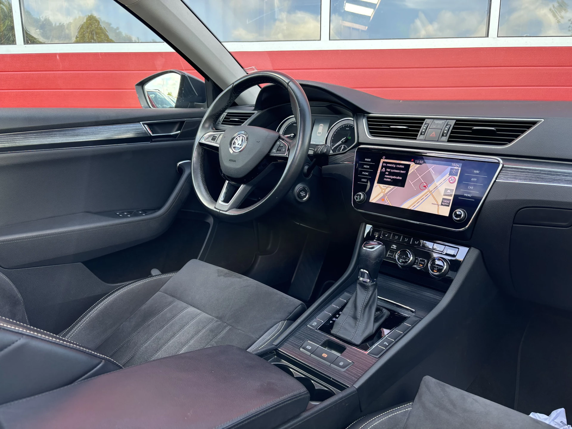 Hoofdafbeelding Škoda Superb
