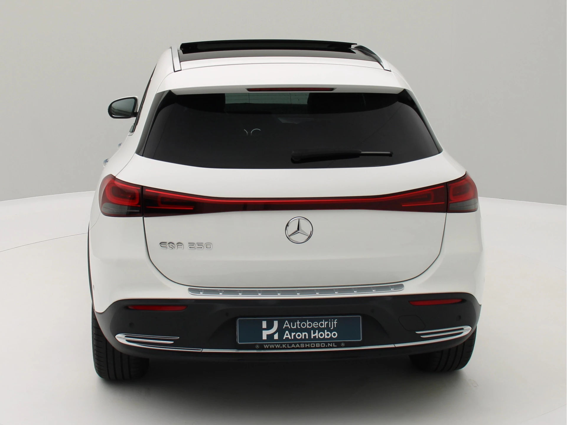 Hoofdafbeelding Mercedes-Benz EQA