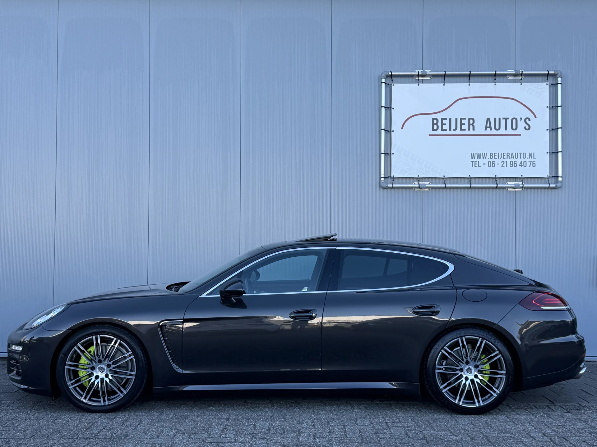Hoofdafbeelding Porsche Panamera