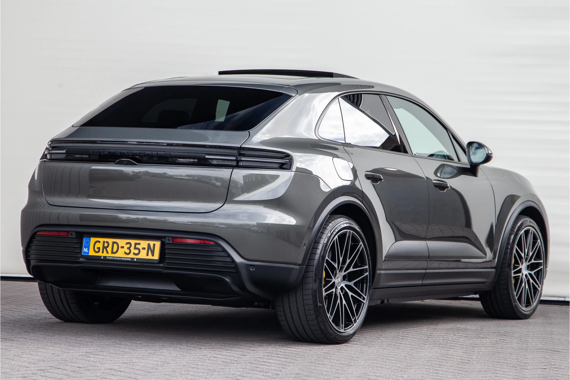 Hoofdafbeelding Porsche Macan