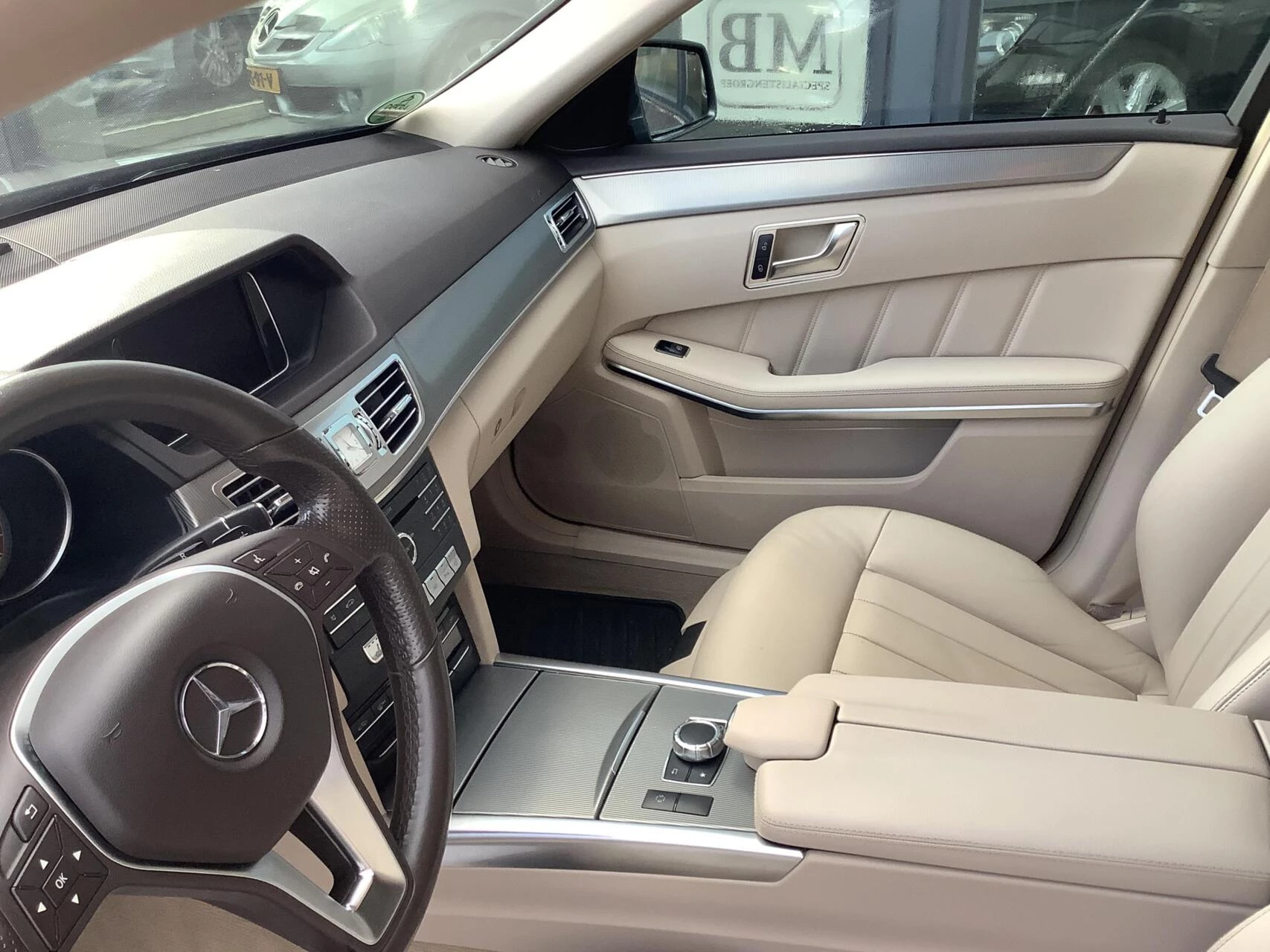 Hoofdafbeelding Mercedes-Benz E-Klasse