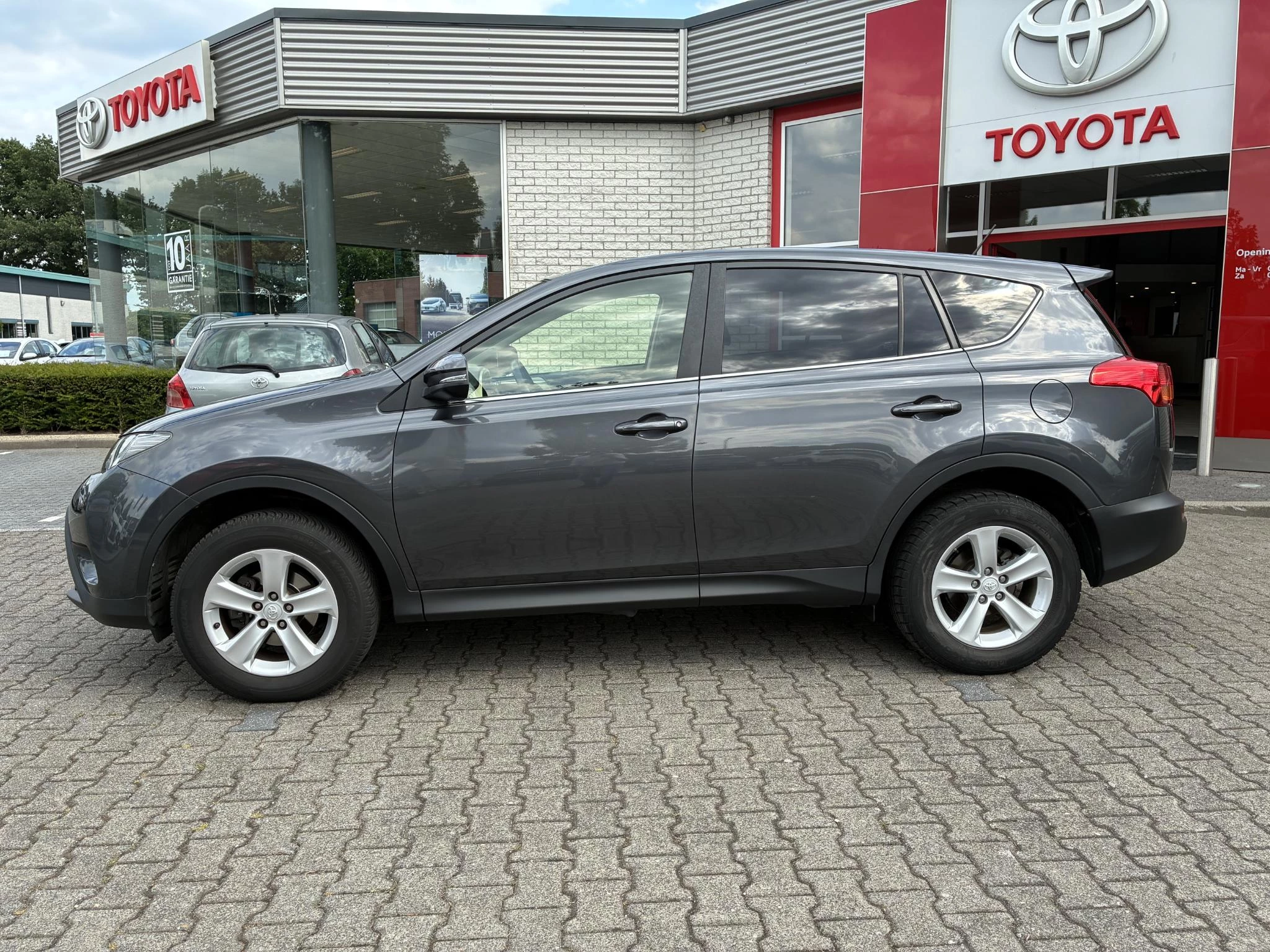 Hoofdafbeelding Toyota RAV4