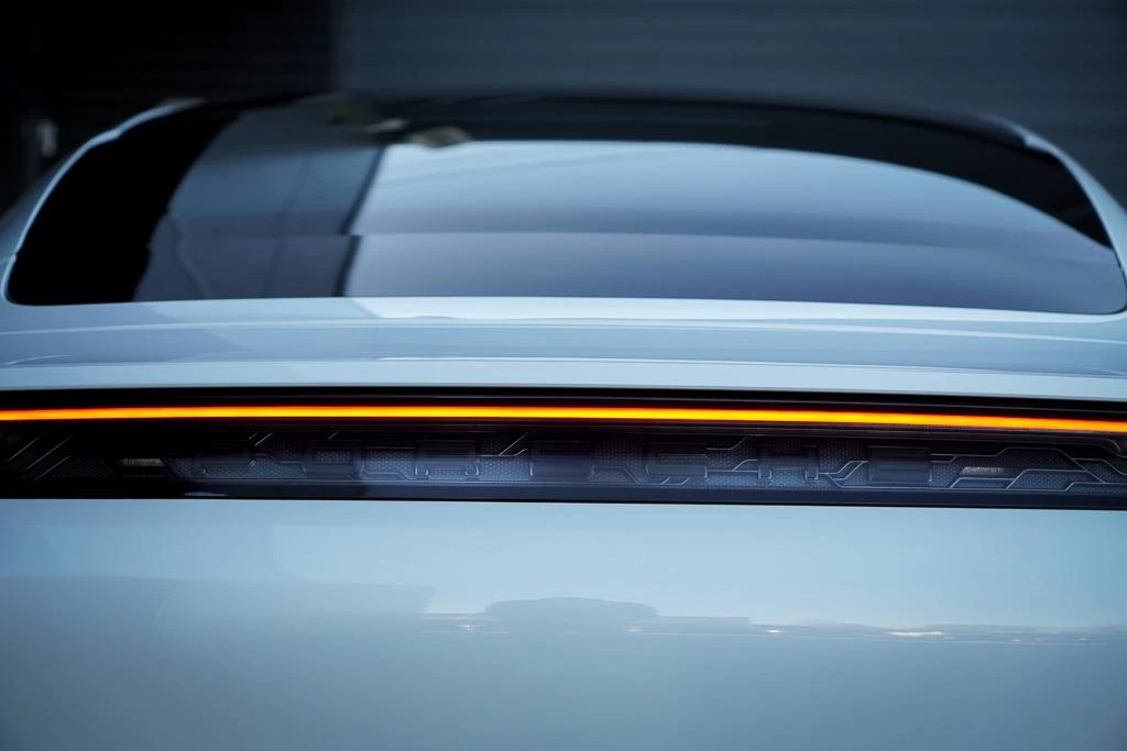 Hoofdafbeelding Porsche Taycan