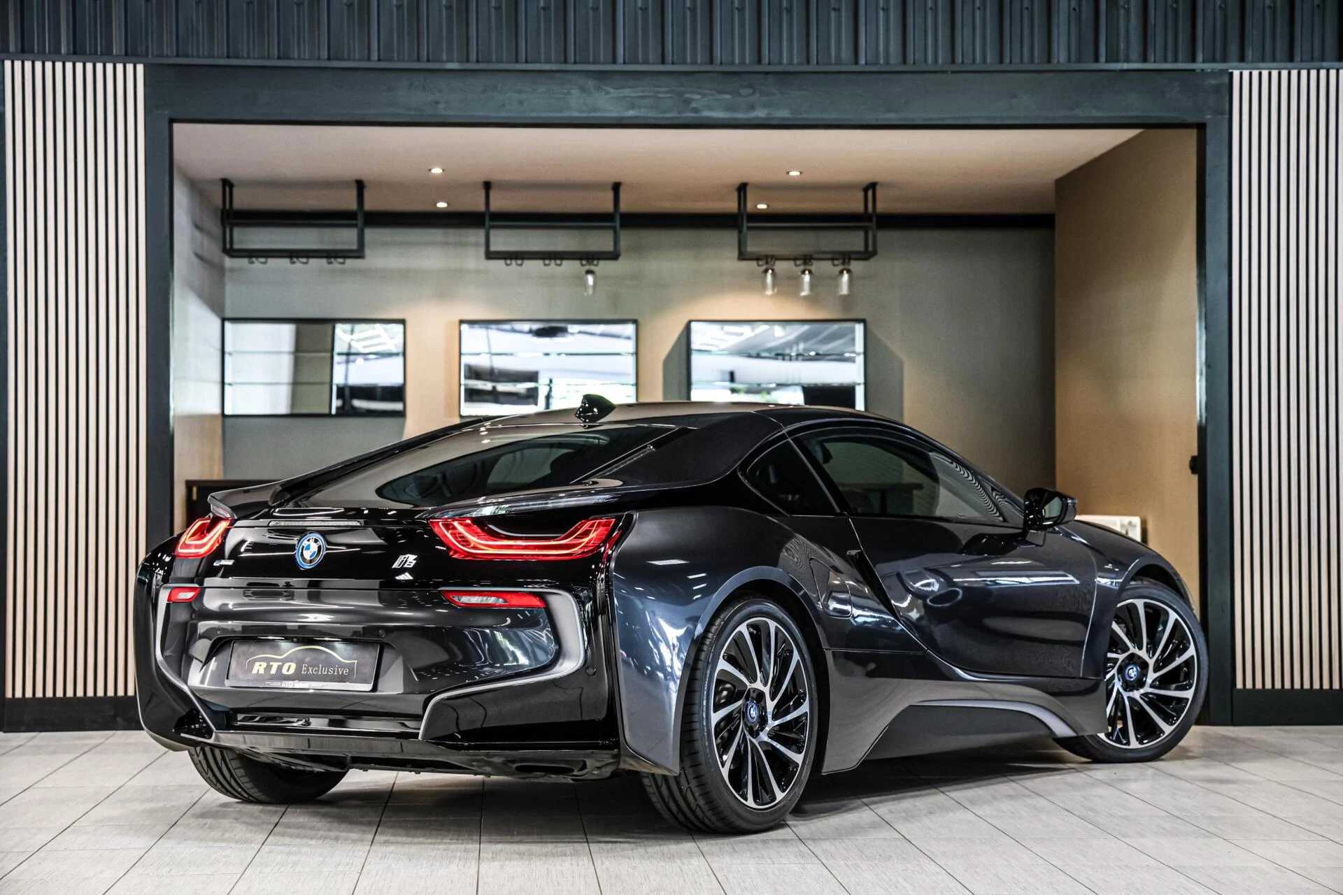 Hoofdafbeelding BMW i8