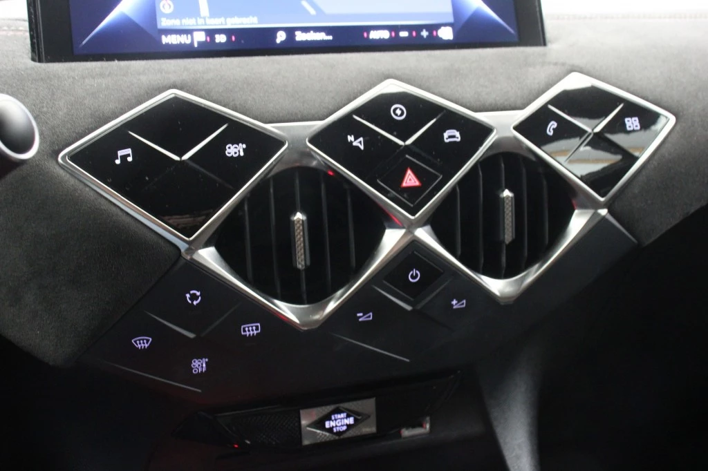 Hoofdafbeelding DS DS 3