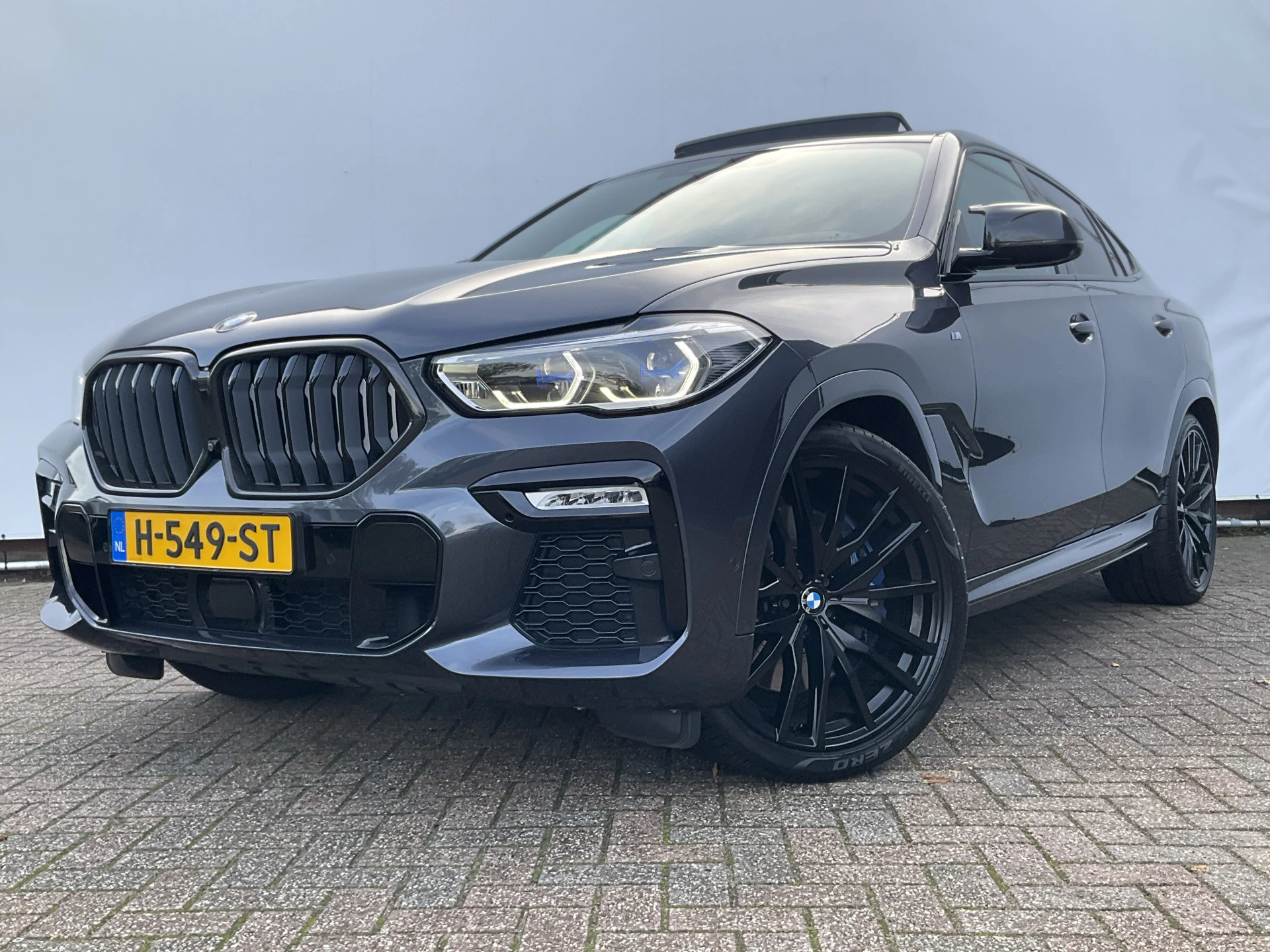 Hoofdafbeelding BMW X6