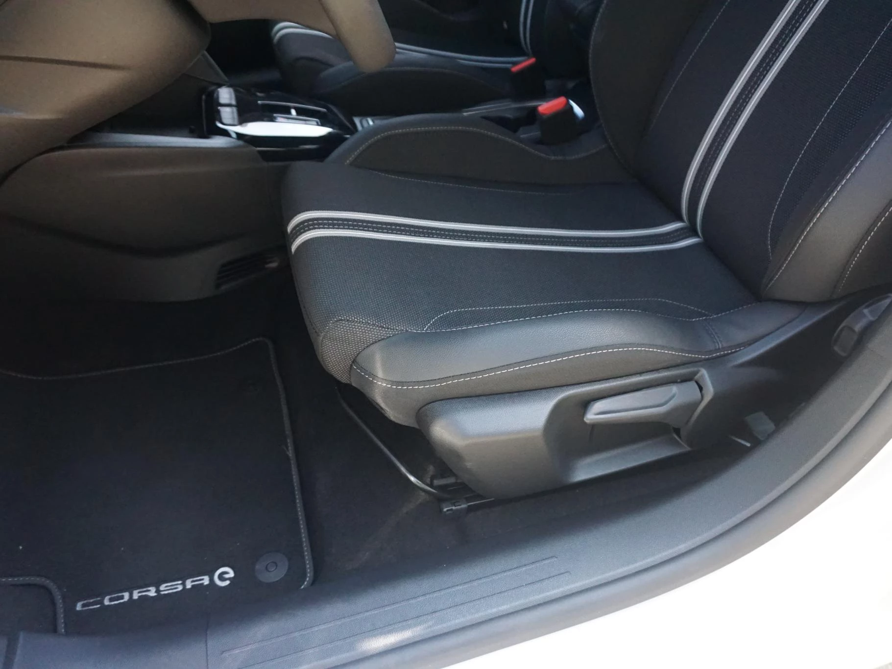 Hoofdafbeelding Opel Corsa-e