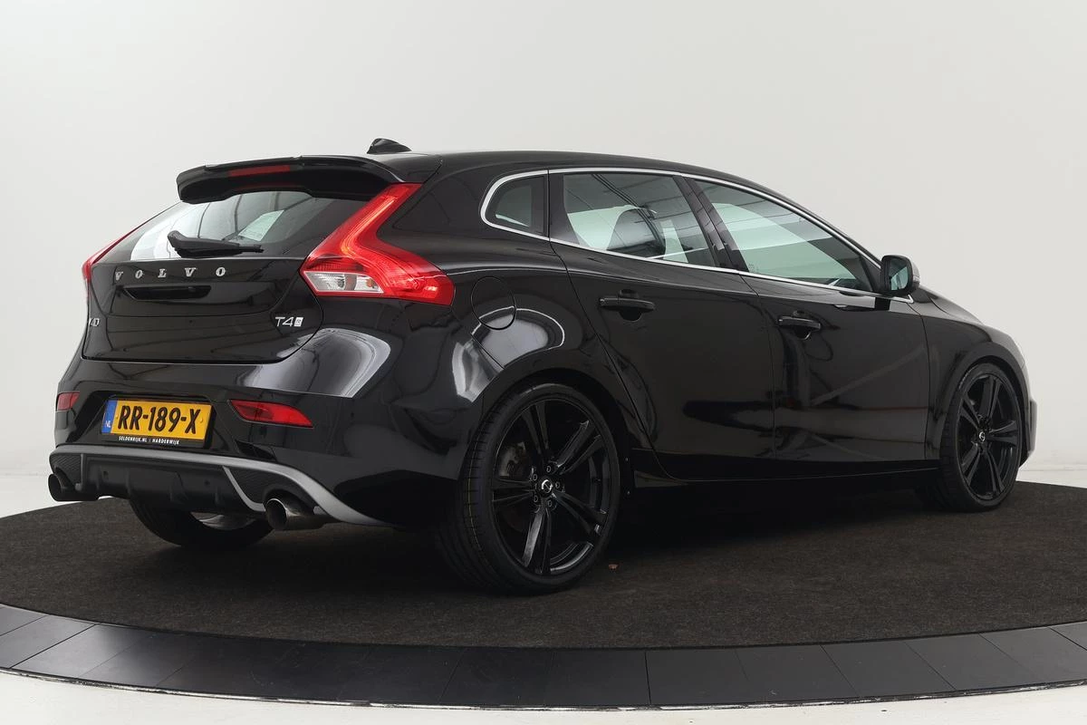 Hoofdafbeelding Volvo V40