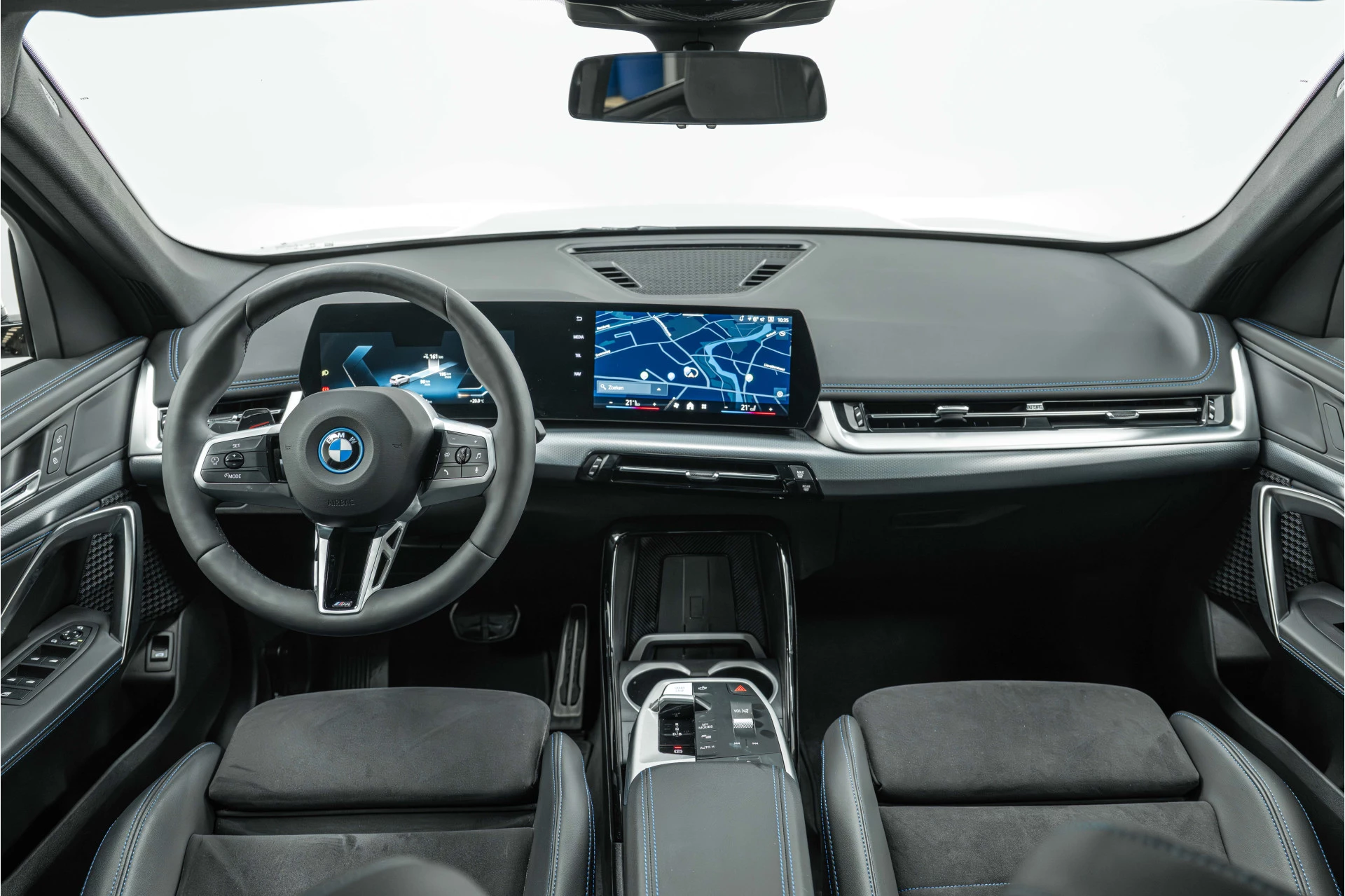 Hoofdafbeelding BMW iX1