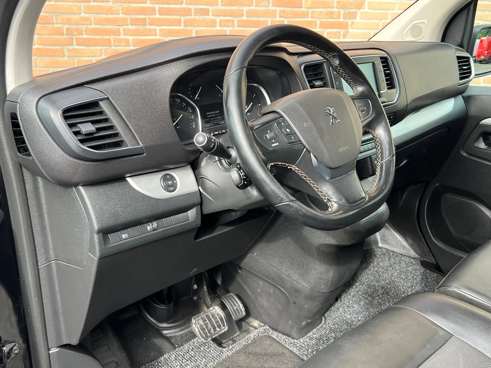 Hoofdafbeelding Peugeot Expert
