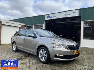 Skoda Octavia Combi 1.0 TSI Greentech Ambition,Nav,Parksensor V + A, Trekhaak,Cruise,Stuutwiel bed.