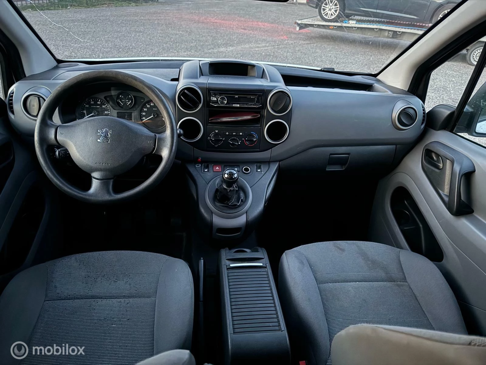 Hoofdafbeelding Peugeot Partner