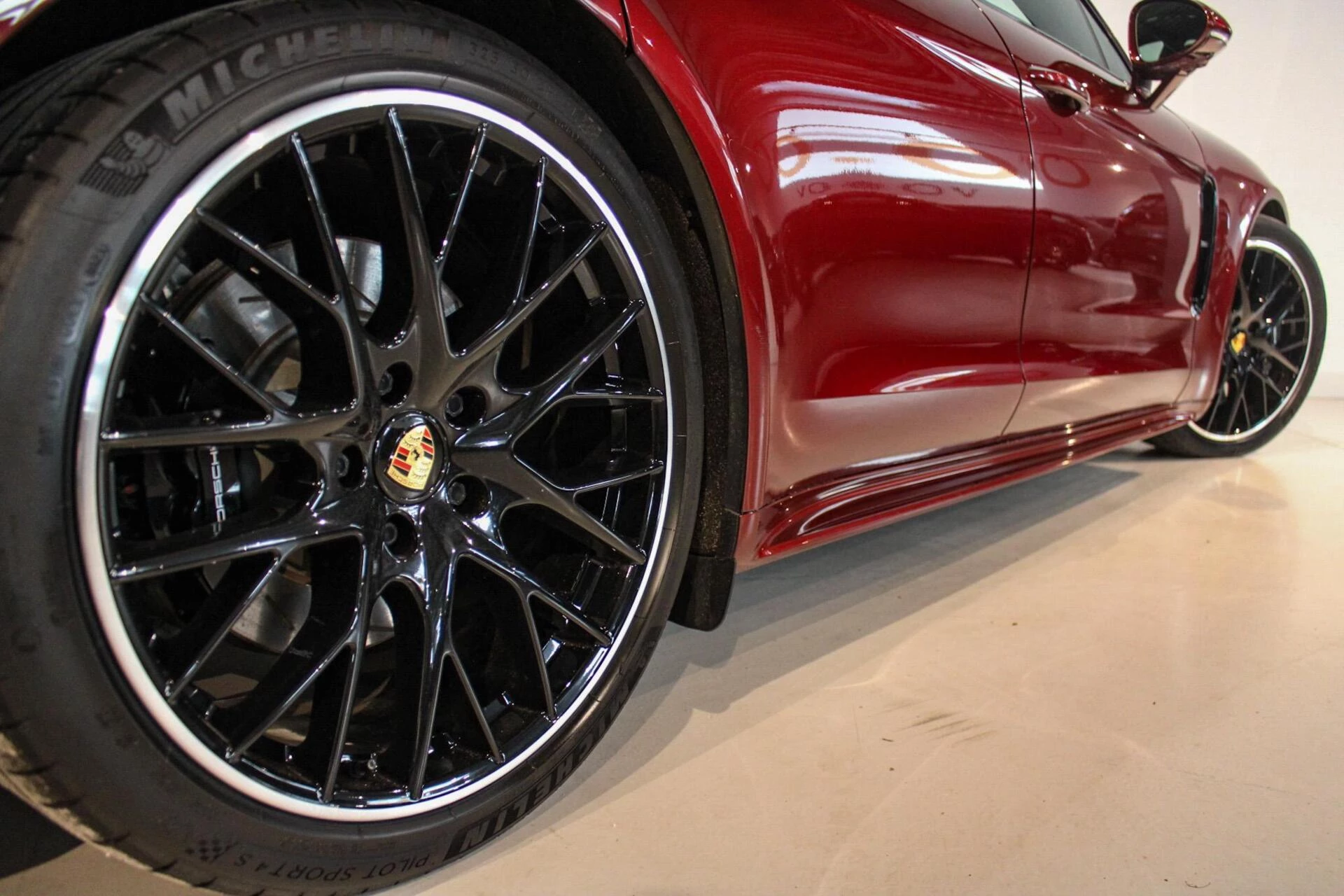 Hoofdafbeelding Porsche Panamera