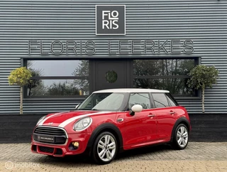 Mini 1.5 Cooper | John Cooper Works | 5 Deurs | Navi |