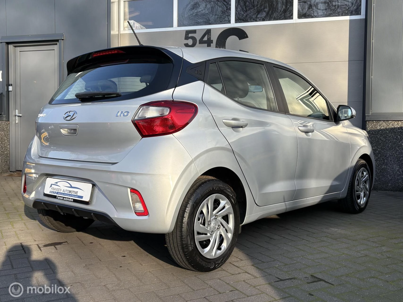 Hoofdafbeelding Hyundai i10