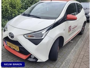 Hoofdafbeelding Toyota Aygo Toyota Aygo 1.0 VVT-i x-cite cabrio | CARPLAY / ANDROID | AIRCO | LMV | BLUETOOTH