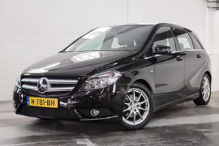 Hoofdafbeelding Mercedes-Benz B-Klasse Mercedes B-klasse 180 Ambition - Automaat - Leder - Trekhaak