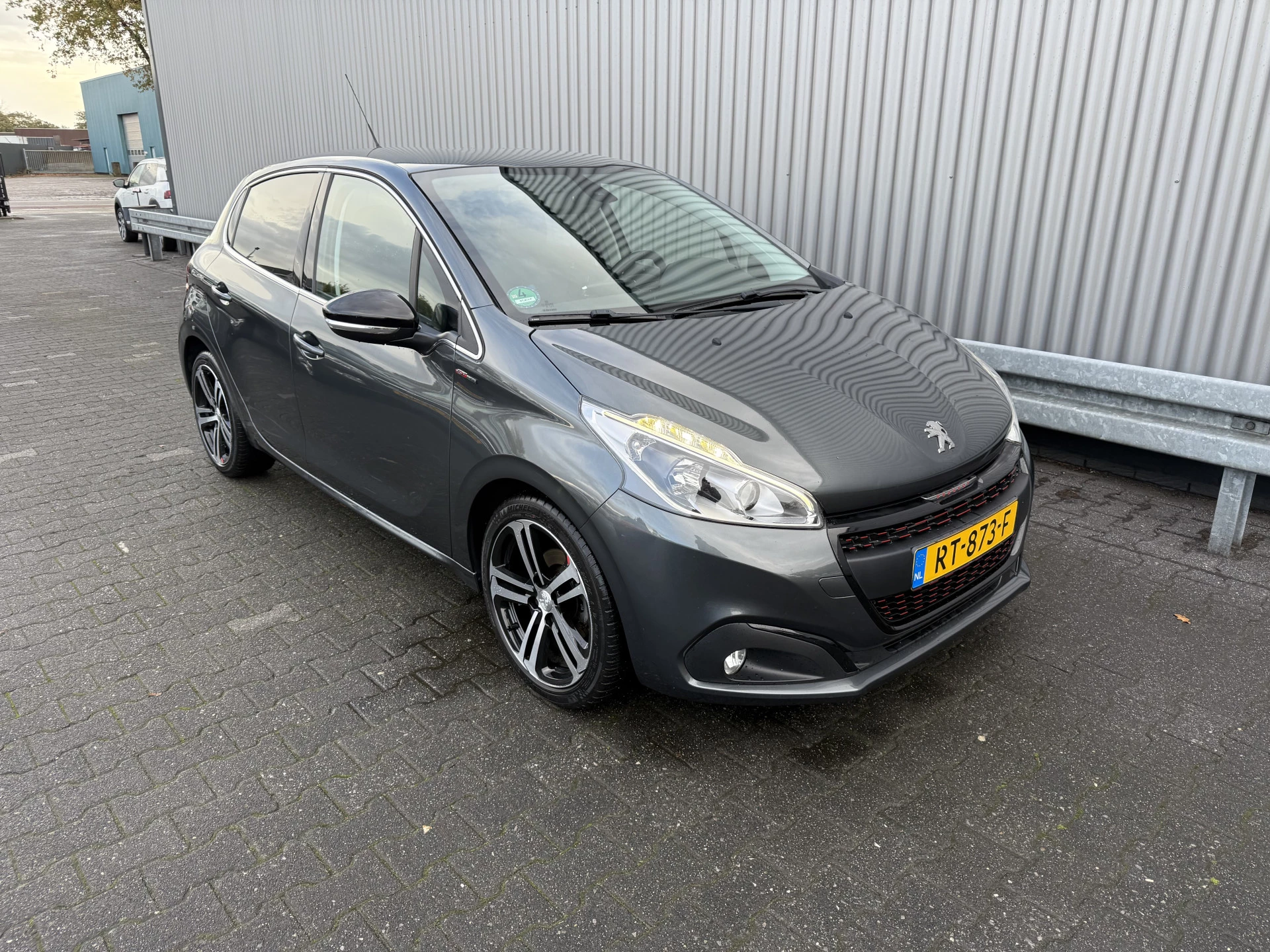 Hoofdafbeelding Peugeot 208