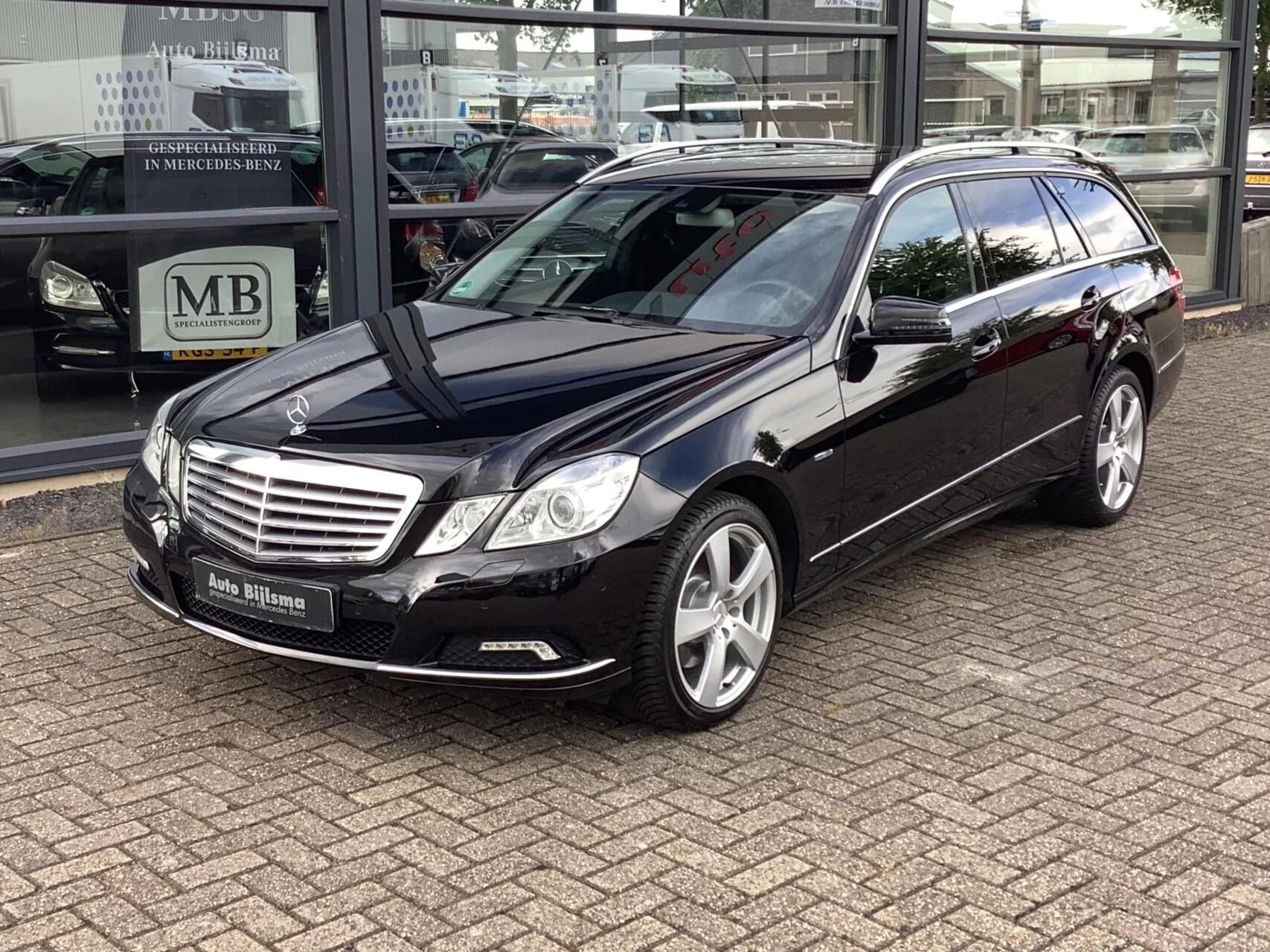 Hoofdafbeelding Mercedes-Benz E-Klasse
