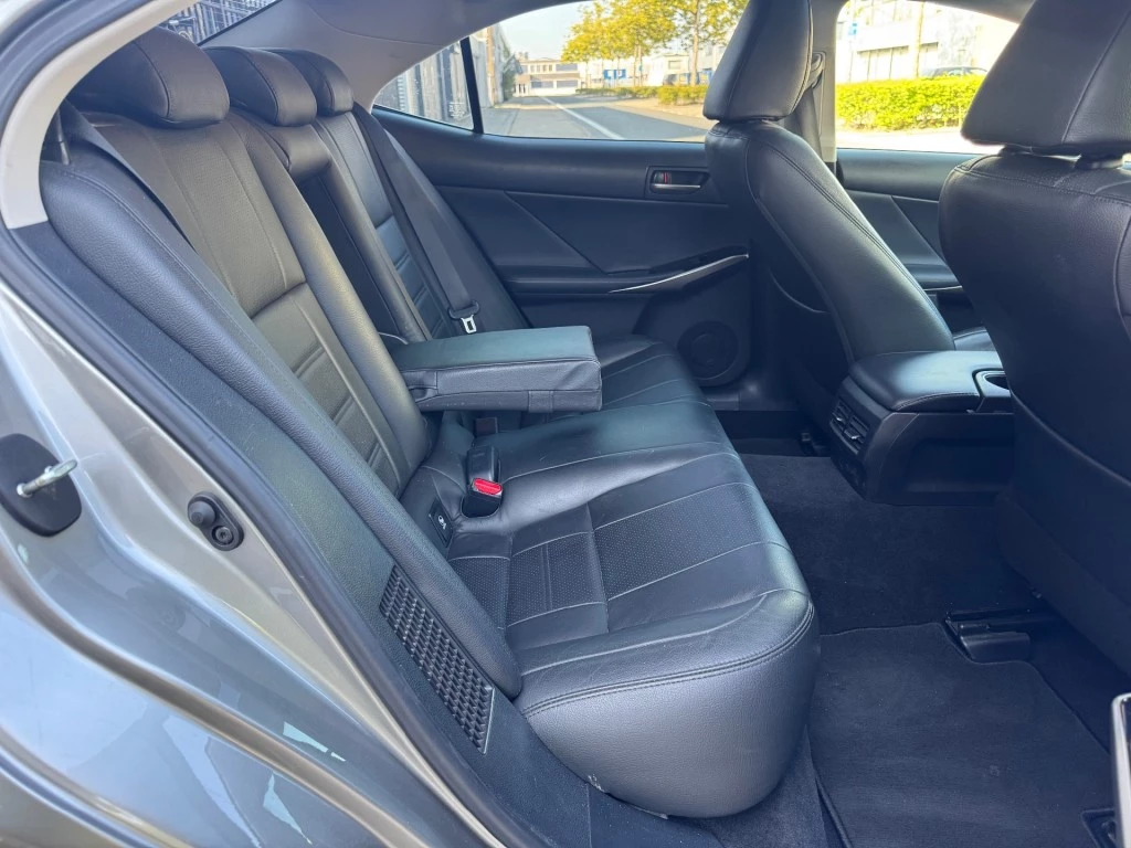 Hoofdafbeelding Lexus IS