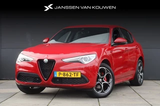 Hoofdafbeelding Alfa Romeo Stelvio Alfa Romeo Stelvio 2.0T 280pk AWD Veloce / Carplay / Rosso Alfa