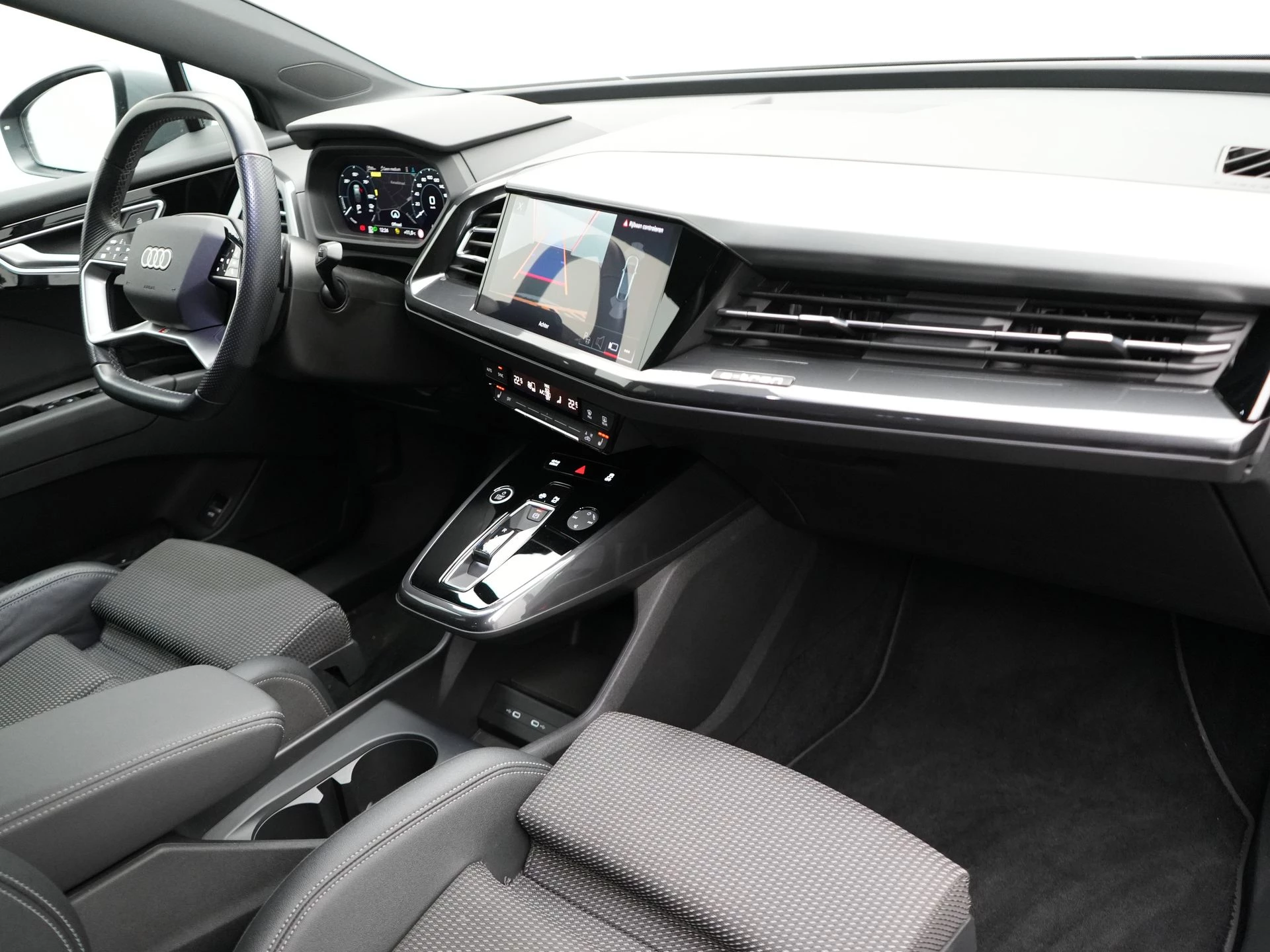 Hoofdafbeelding Audi Q4 Sportback e-tron