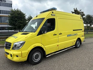 Mercedes-Benz Sprinter 319CDI L2H2 Ambulance V6 Automaat Airco Cruisecontrol EURO 6 MARGE