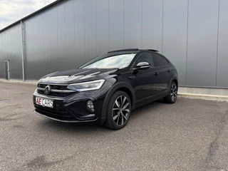 Hoofdafbeelding Volkswagen Taigo Volkswagen TAIGO 1.5 TSI R-Line R-Line Business+ | Panodak | Camera | IQ Light | Black -Pack