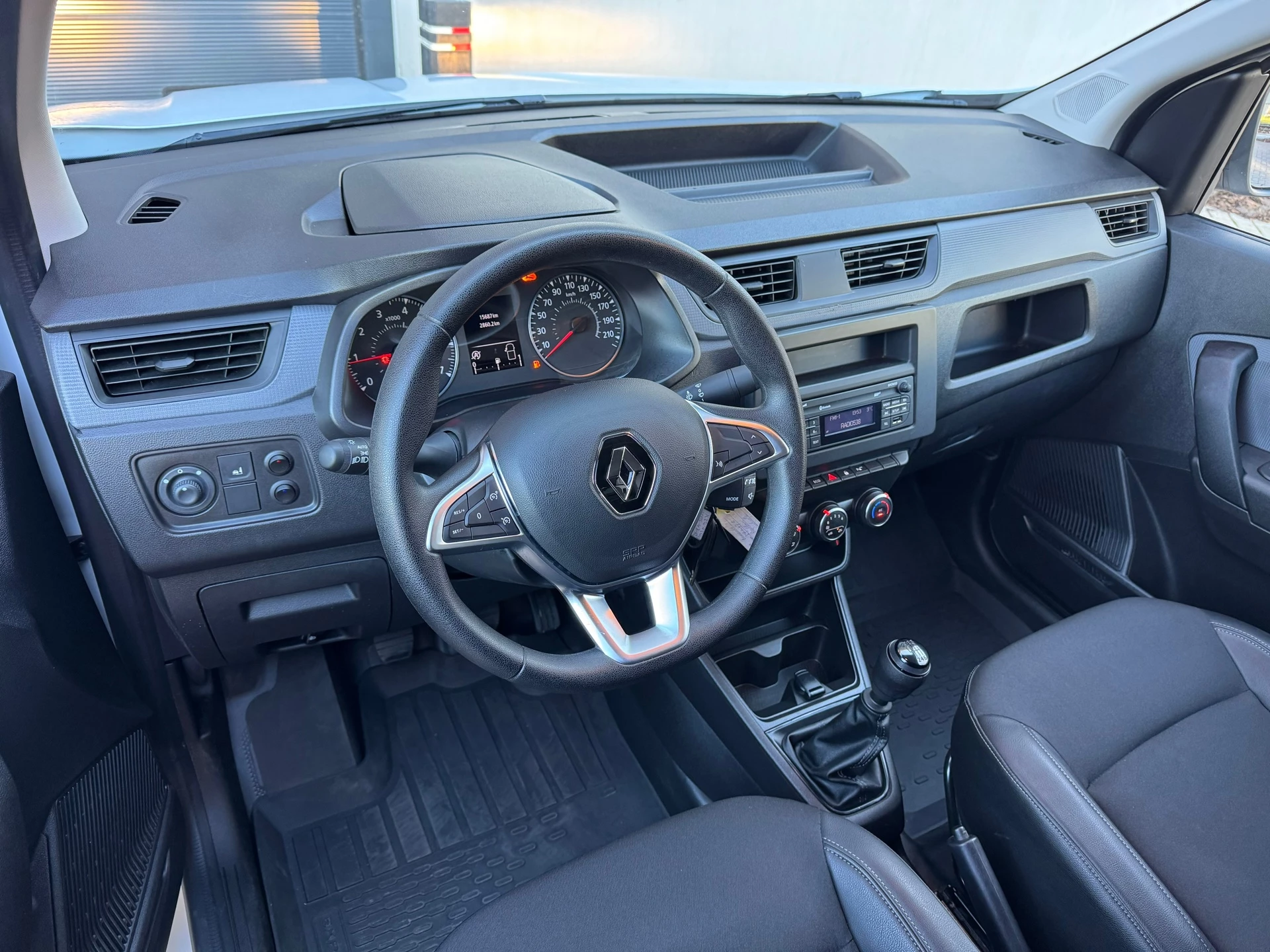 Hoofdafbeelding Renault Express