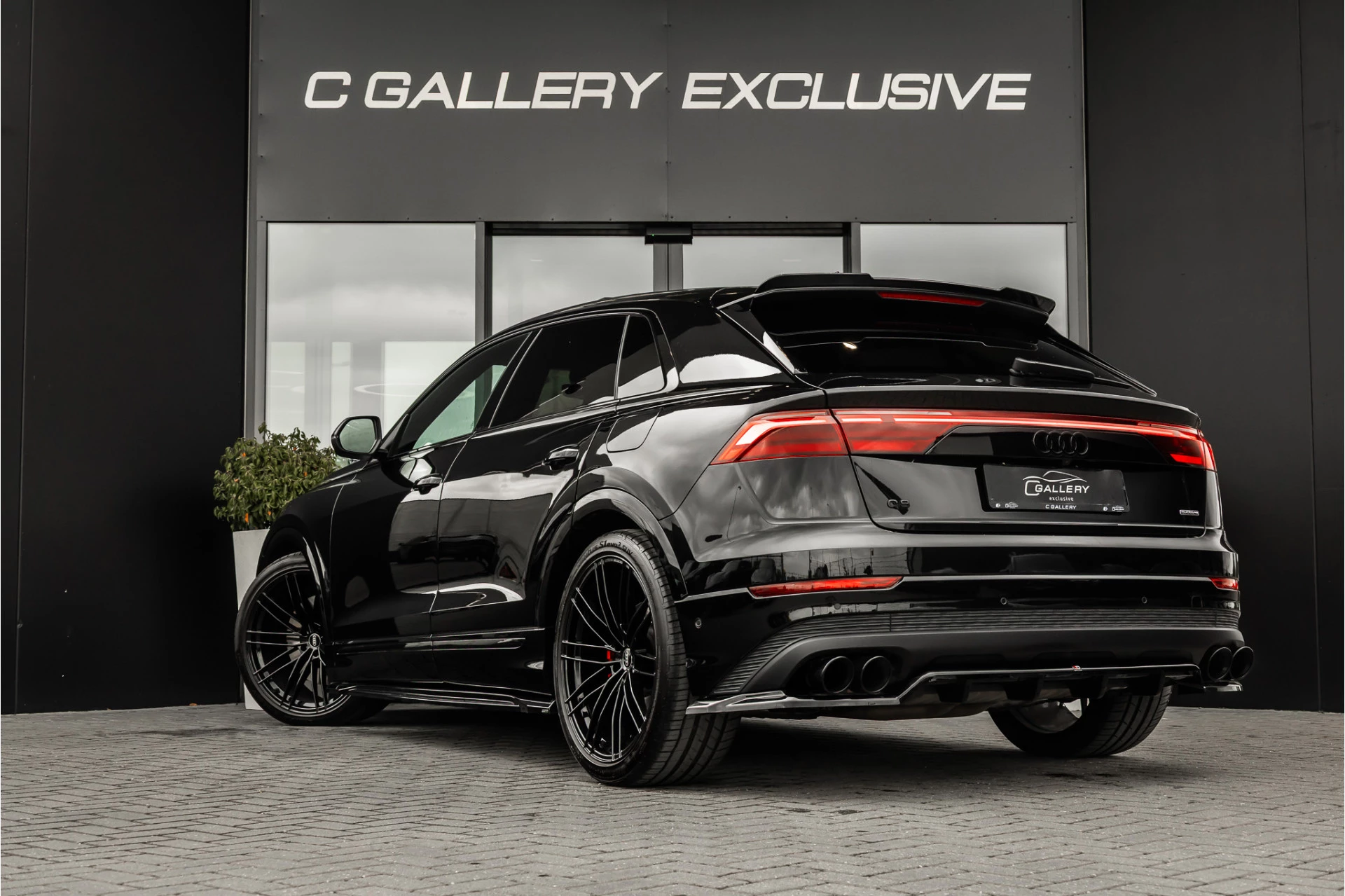 Hoofdafbeelding Audi Q8