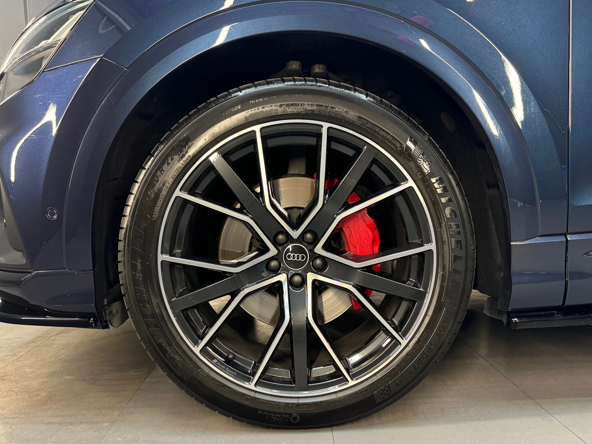 Hoofdafbeelding Audi Q8