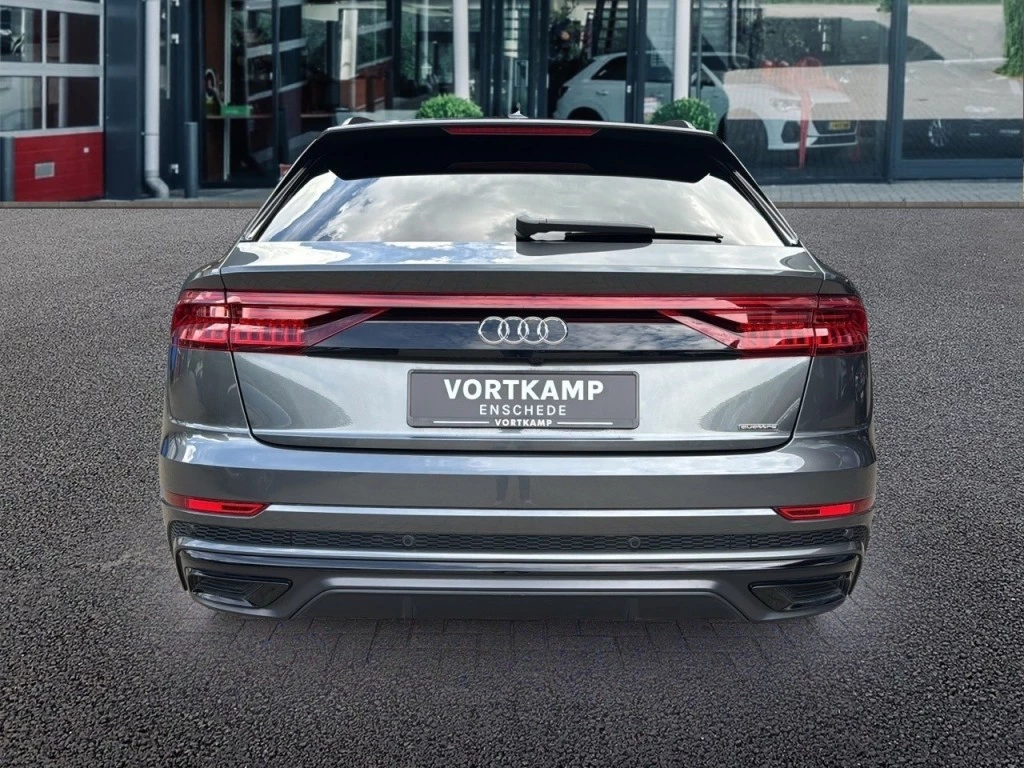 Hoofdafbeelding Audi Q8