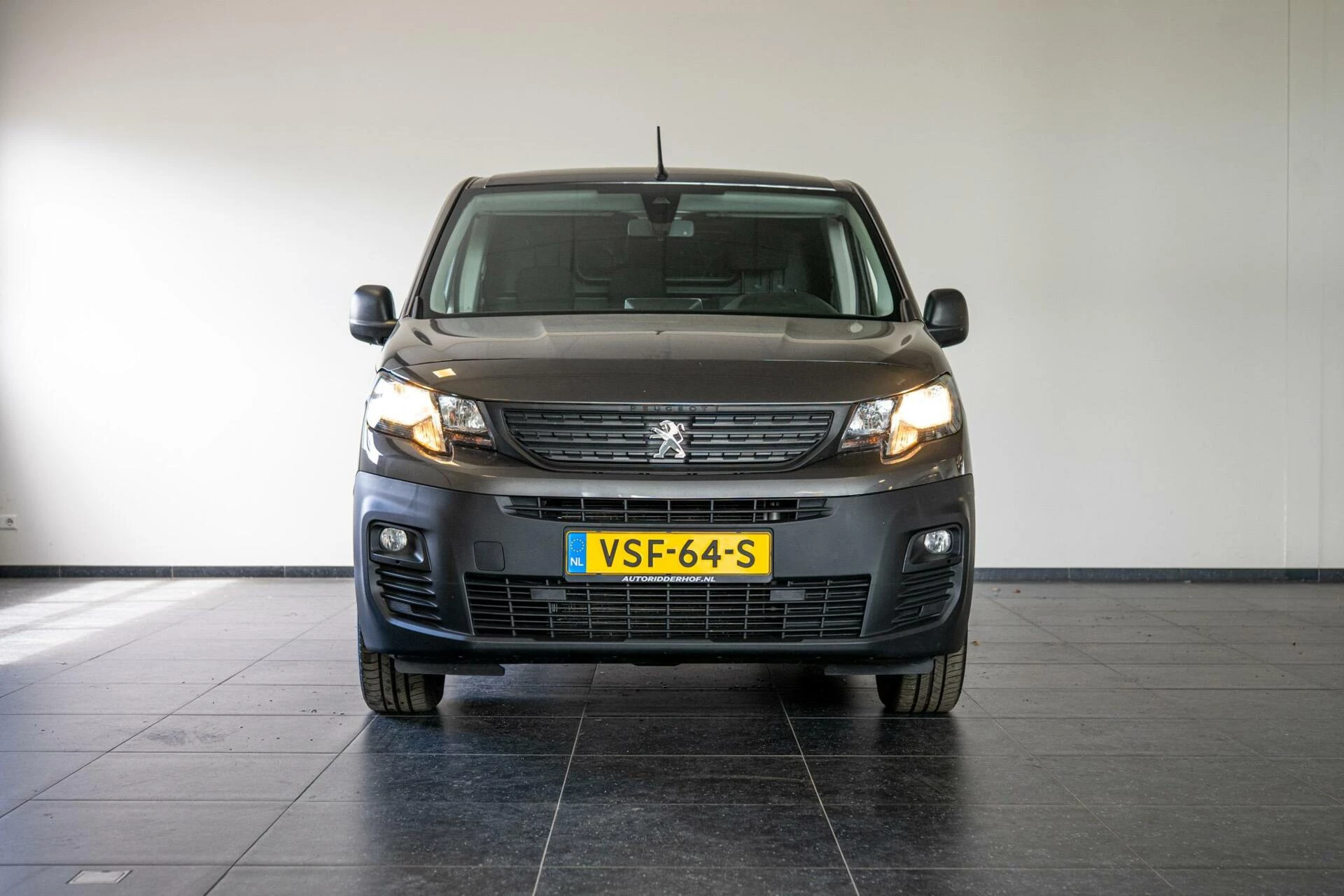 Hoofdafbeelding Peugeot Partner