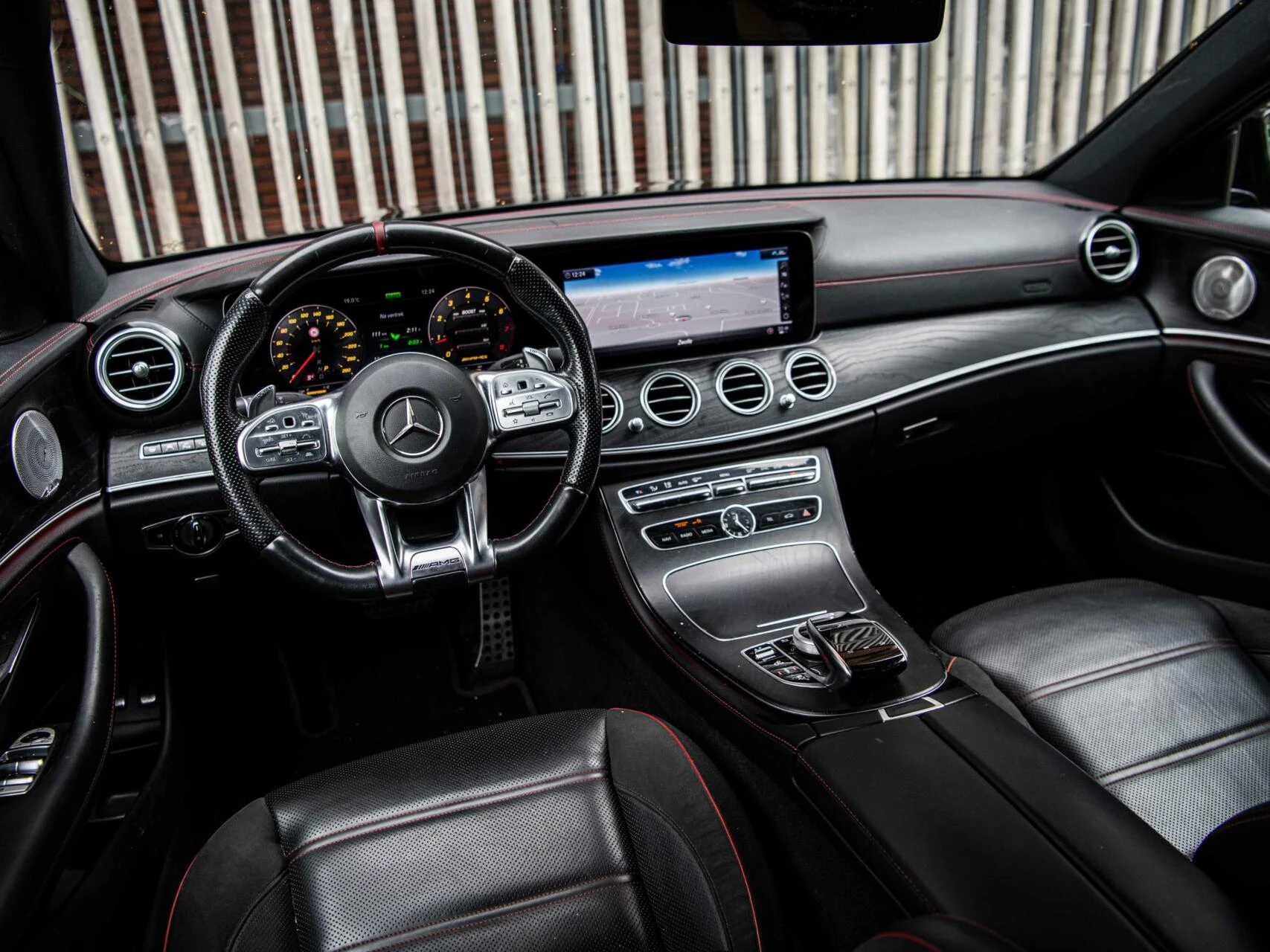 Hoofdafbeelding Mercedes-Benz E-Klasse