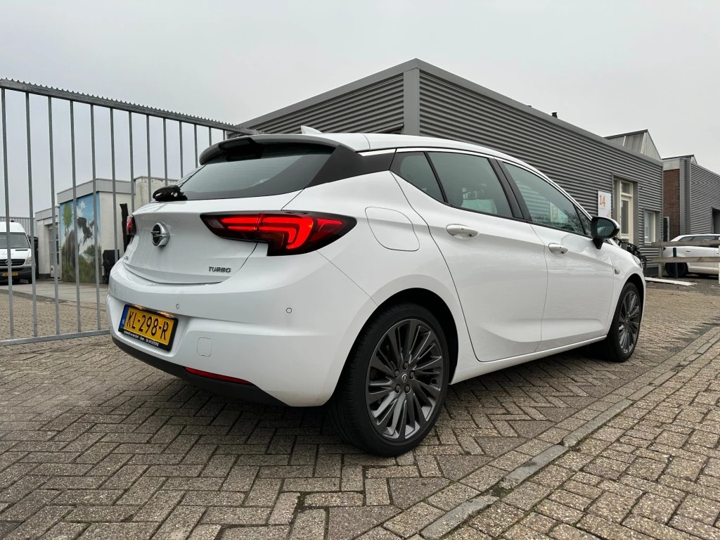 Hoofdafbeelding Opel Astra