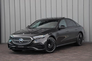 Mercedes-Benz E-Klasse 400e AMG 4-Matic | 381PK | Luchtvering | Achterasbesturing | Massage | Burmester 4D | Keyles-go | Head-up | Sfeerverlichting | Hyperscreen | Stuurwielverw. | 2024.