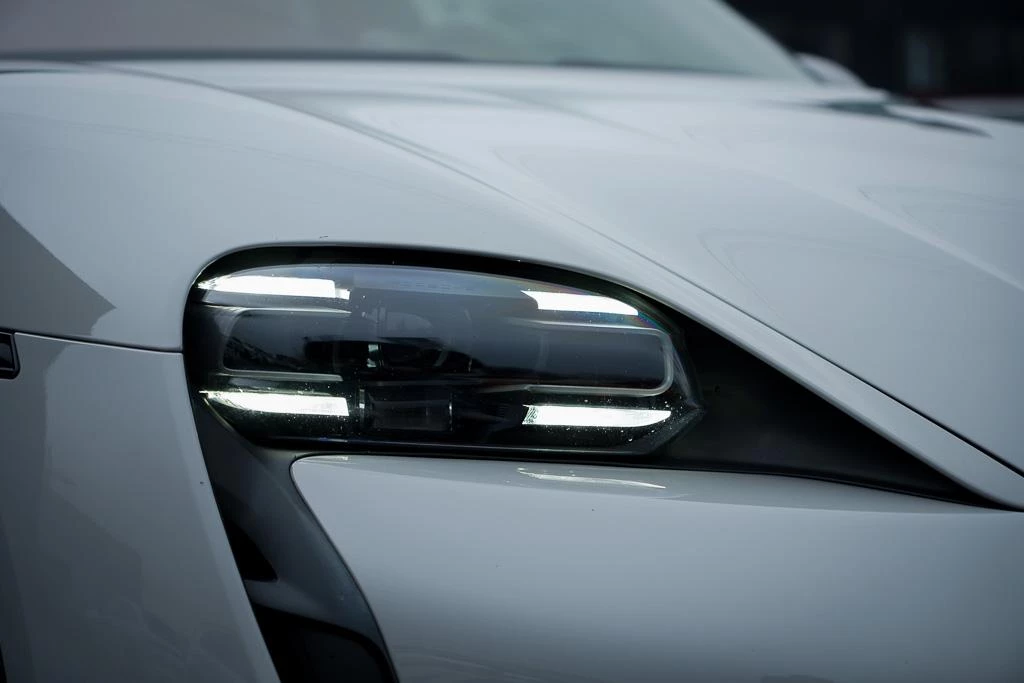 Hoofdafbeelding Porsche Taycan