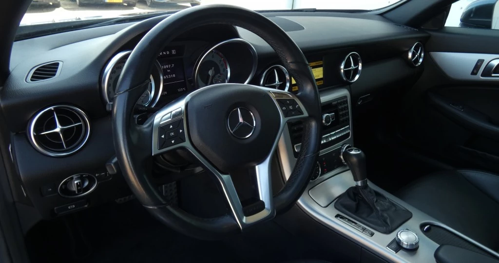 Hoofdafbeelding Mercedes-Benz SLK